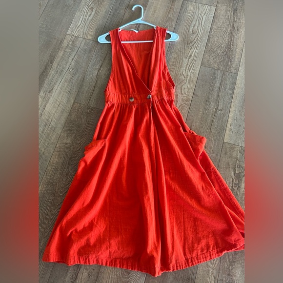 Free People Dresses & Skirts - Free People Red Sleeveless Dress with deep pockets